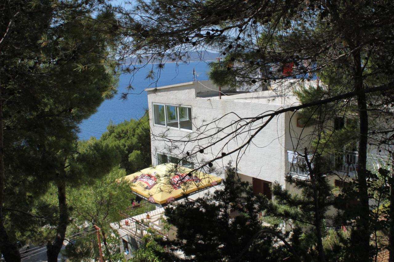 Apartments And Rooms With Parking Space Brela, Makarska - 6895 Exterior foto